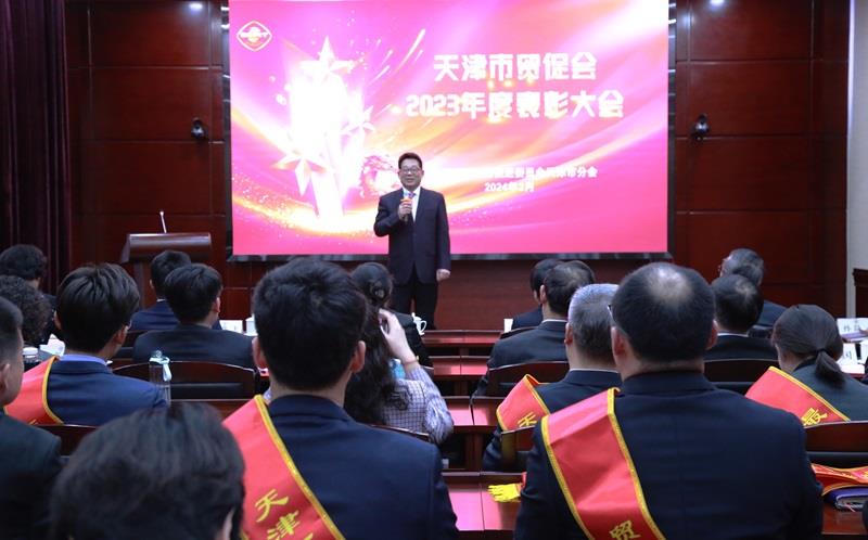 18d5cdc7eb04fd72f74afc8e559c19c.jpg 18d5cdc7eb04fd72f74afc8e559c19c.jpg